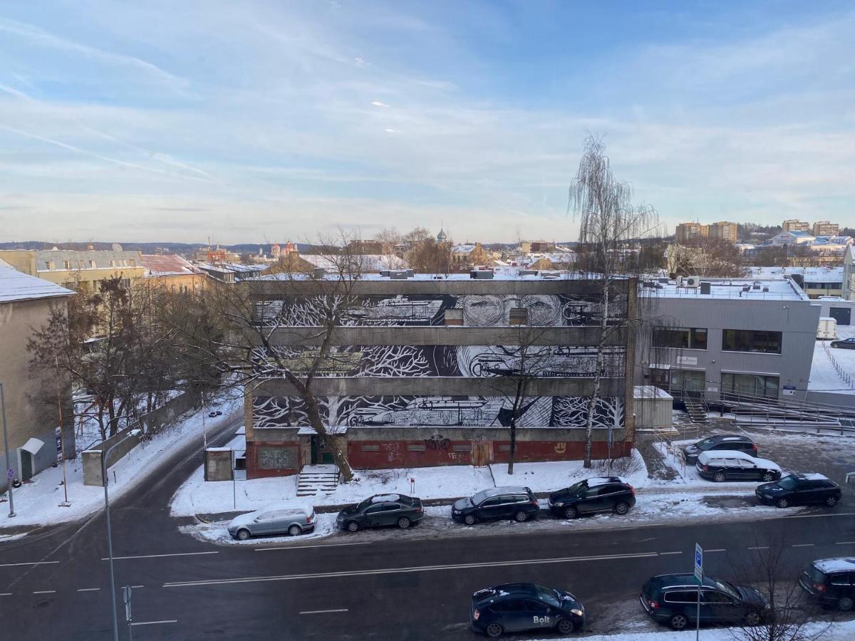 John Lennon Apt In Vilnius Centre, Balcony, Netflix Apartment Exterior photo